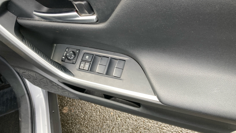 Toyota RAV4 2.5 VVT-i Hybrid Design 5dr CVT Hybrid Estate